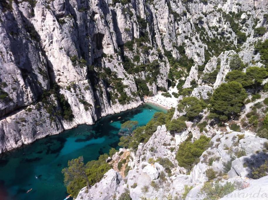 La Savinienne De Cassis- 5Mn Port Plage Face Mer Bagian luar foto